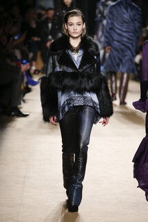 Roberto Cavalli Fall 2018 Ready-to-Wear , Roberto Cavalli осень зима 2018 , Fashion show , неделя моды в Милане , MFW , Mainstyles